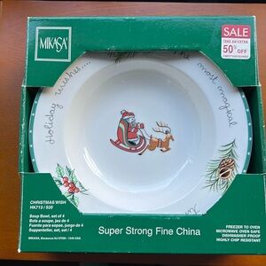 Vintage MIKASA set of 4 soup bowls